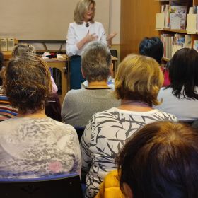 Přednáška Aleny Maršíkové Fingerhutové Všeho je moc - tak co s tím?